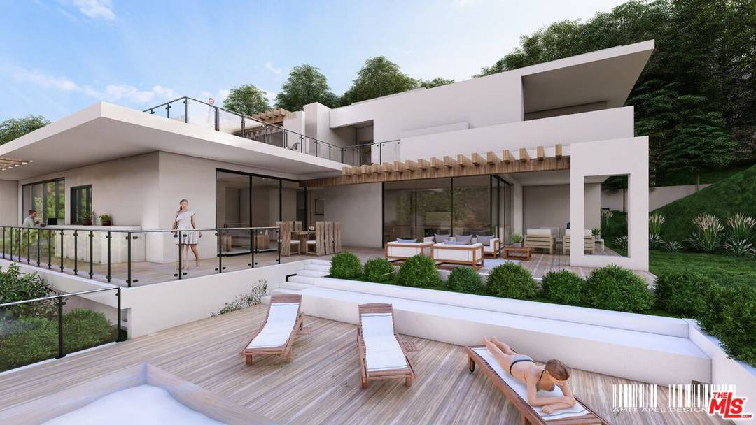 5801   Foxview Dr Malibu La