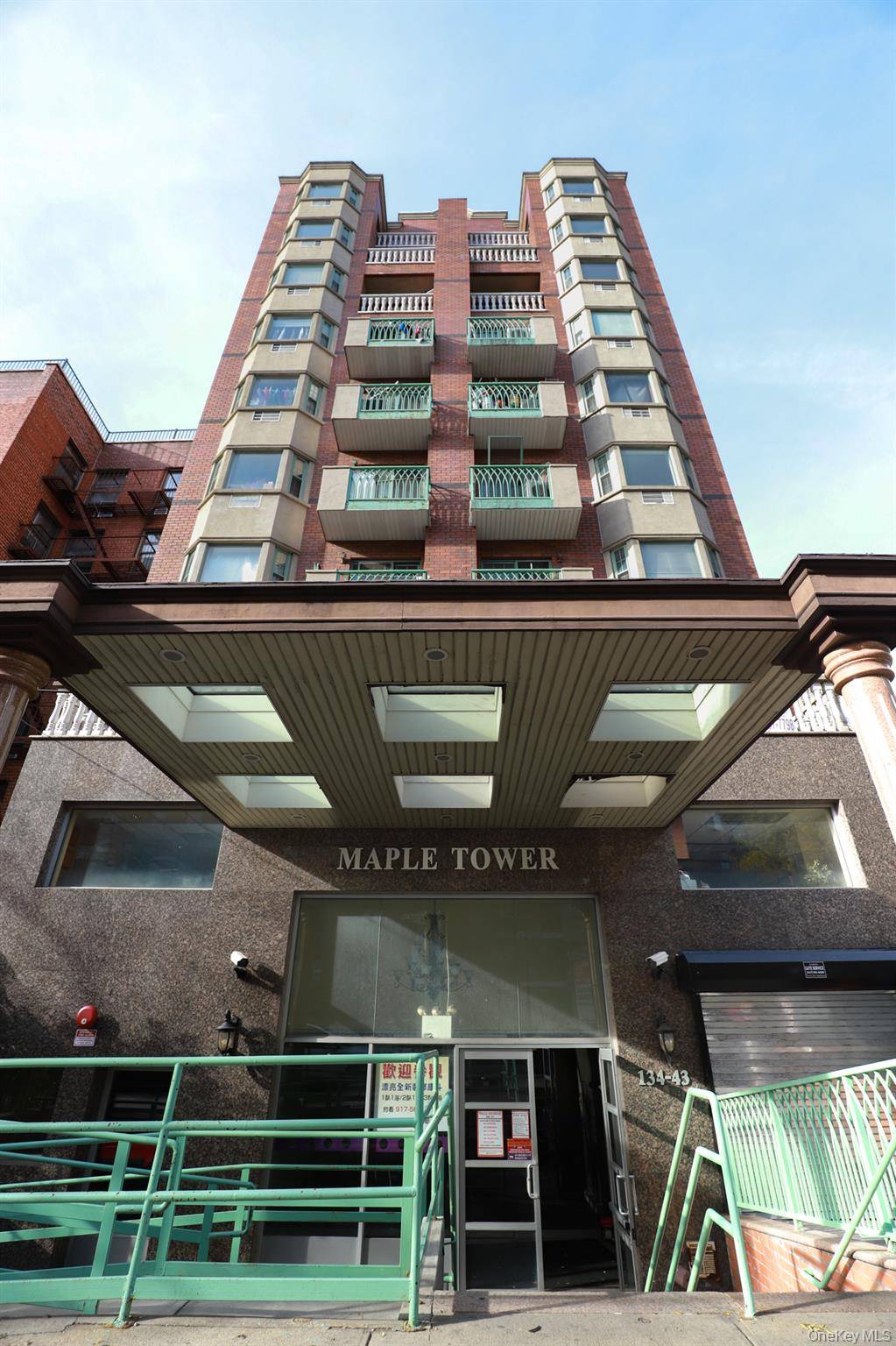 Beautifully renovated 1 bedroom sponsor unit located in the highly desirable Maple Tower in the heart of Downtown Flushing.
