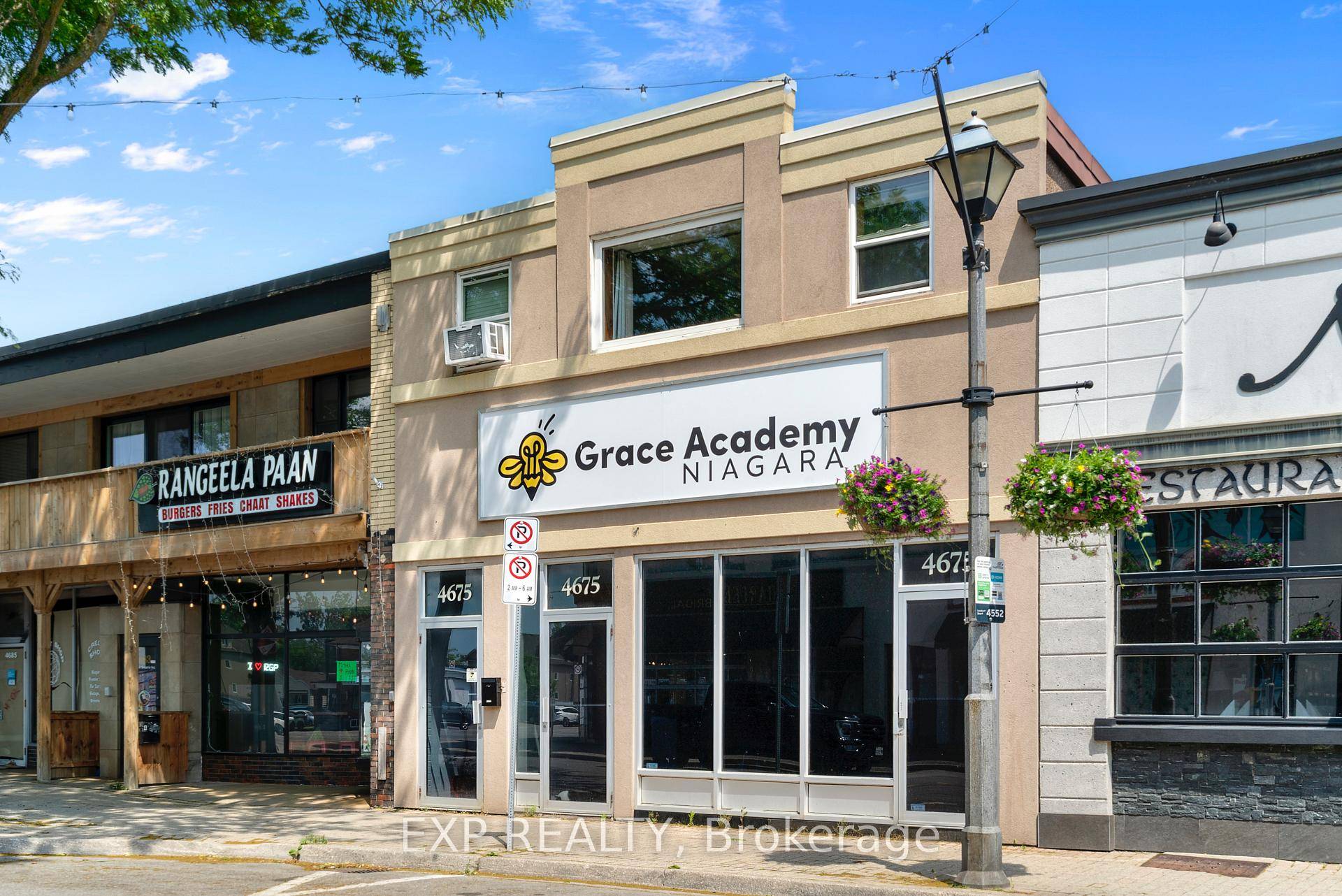 Prime commercial space available just steps from the University of Niagara Falls, surrounded by cafes, restaurants, salons, and other established businesses, offering excellent visibility, strong foot traffic, and a vibrant ...