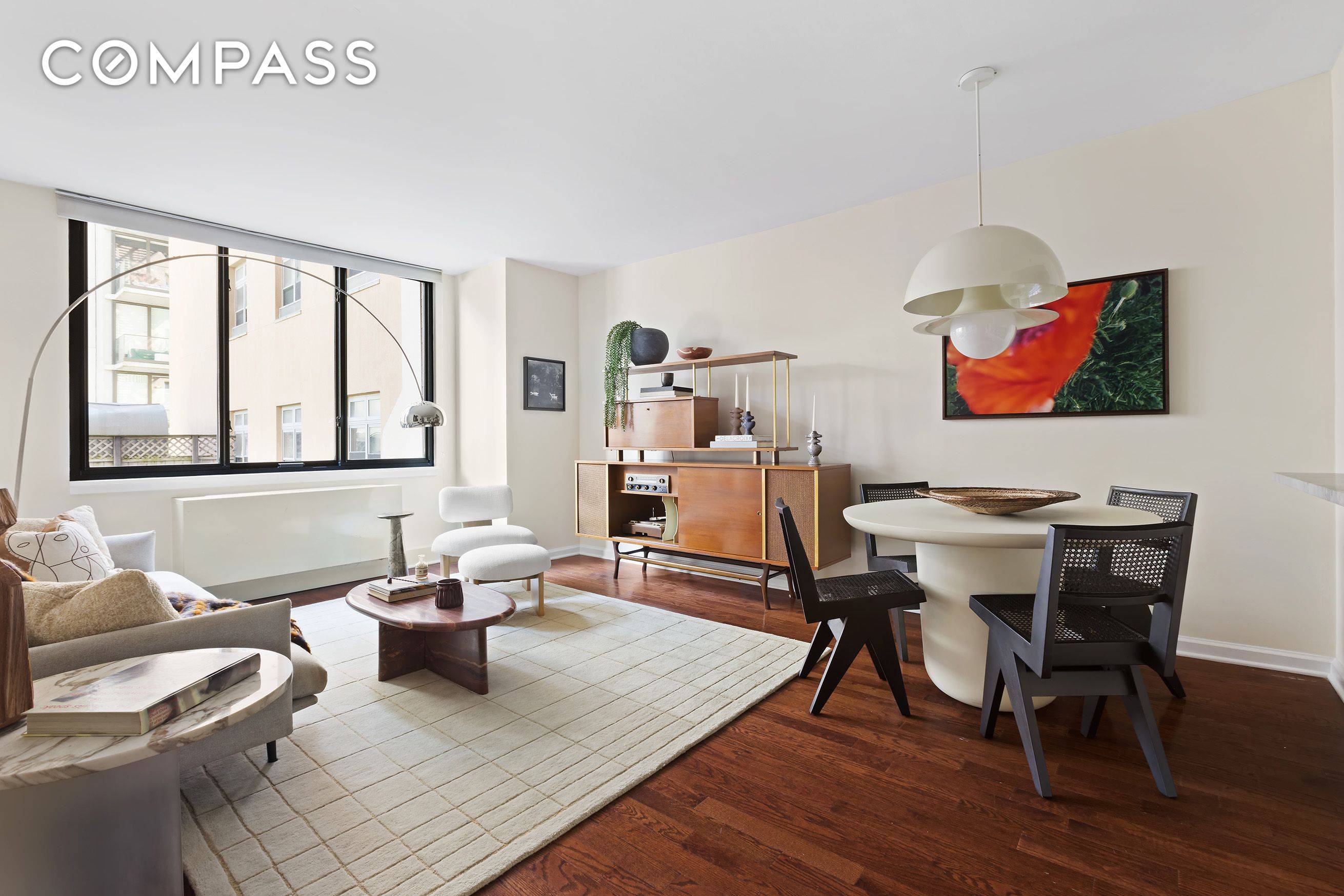 Welcome to residence 3D at 199 Bowery, a spacious and renovated two bedroom home at the nexus of Nolita and the Lower East Side.