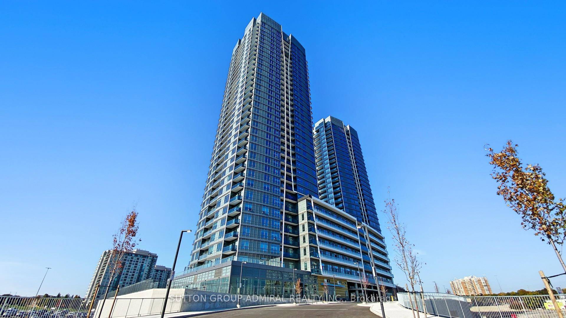 Welcome to the brand new PROMENADE PARK TOWERS with Direct Access to Promenade Shopping Centre.
