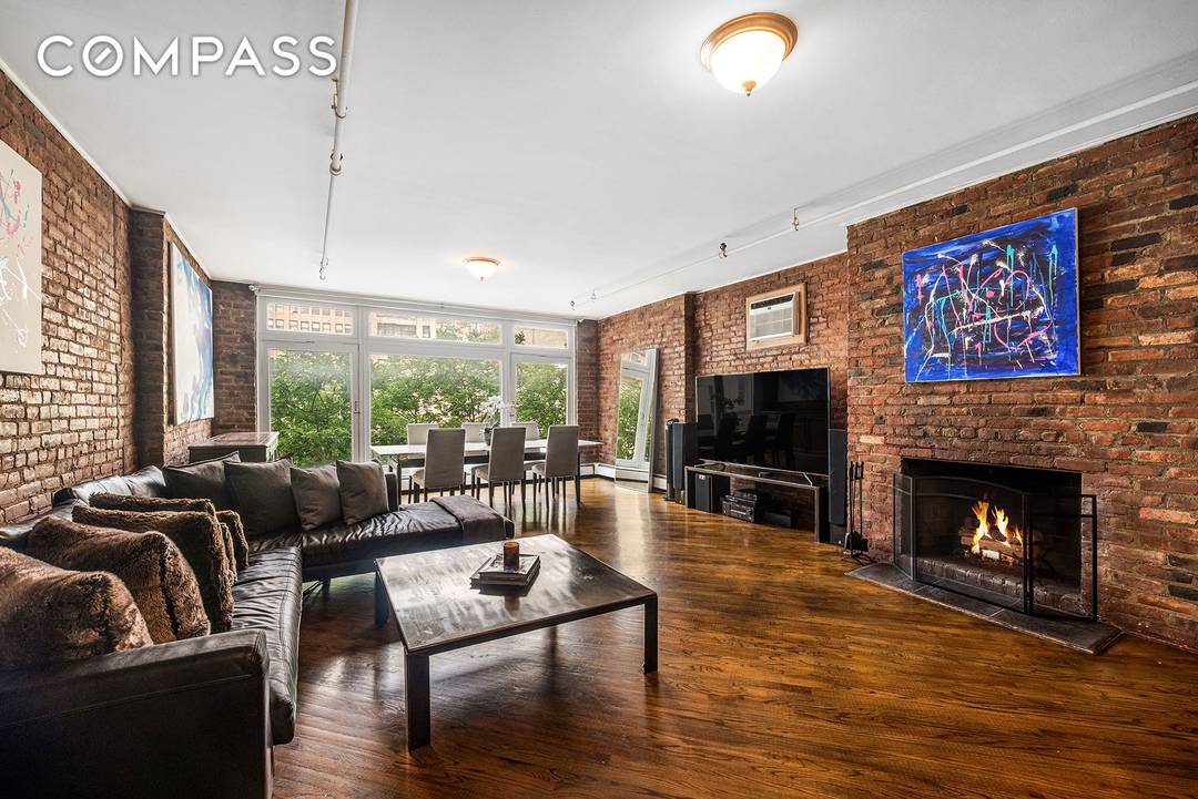 An amazing and rare opportunity to purchase a beautiful full floor loft that has never been on the market.