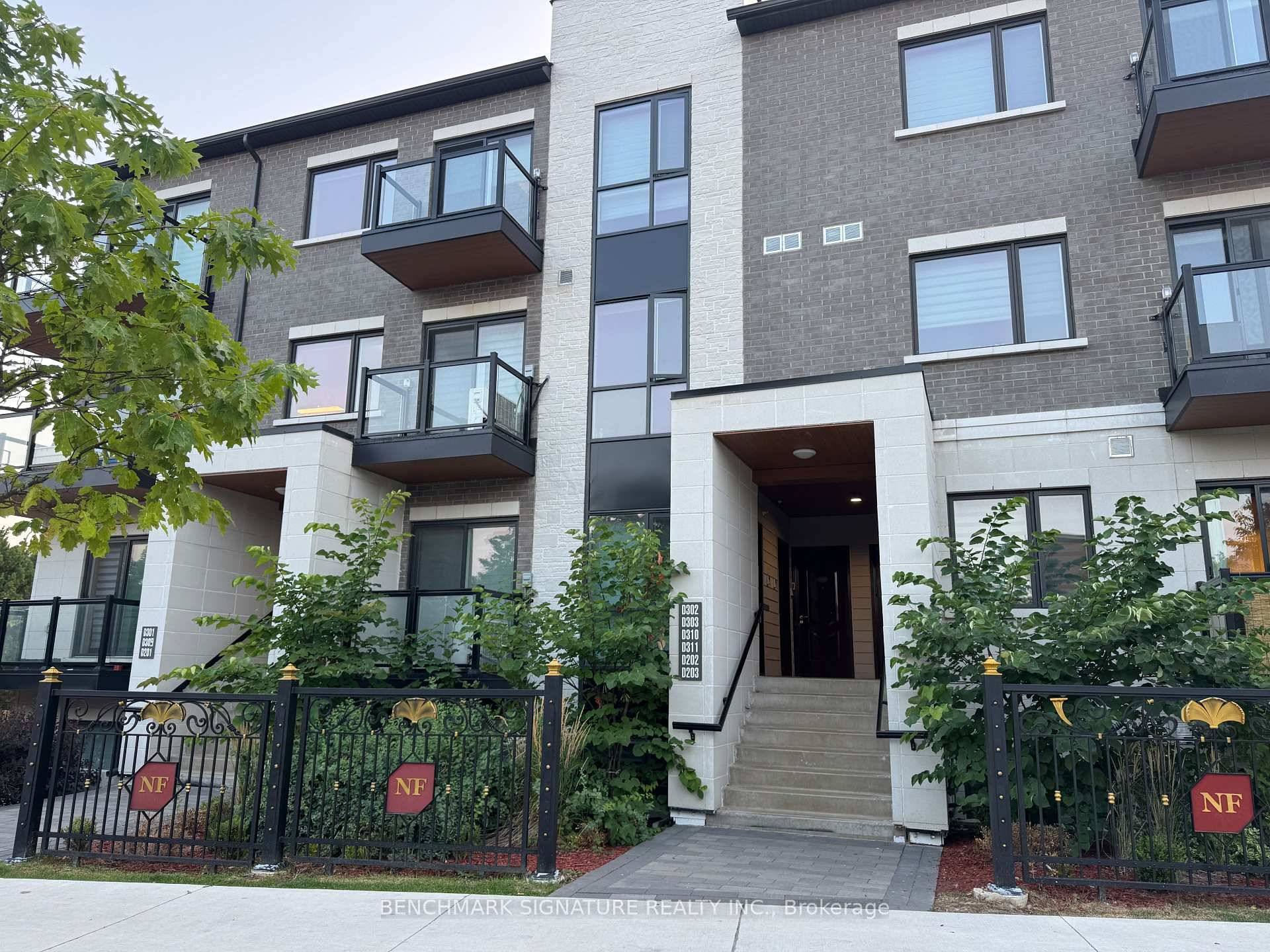 This Stunning Upper Level Unit In The Victoria Garden Community, Located In The Highly Desirable L'amoureux Neighborhood, Boasts An Unbeatable Location And A Thoughtfully Designed Layout.