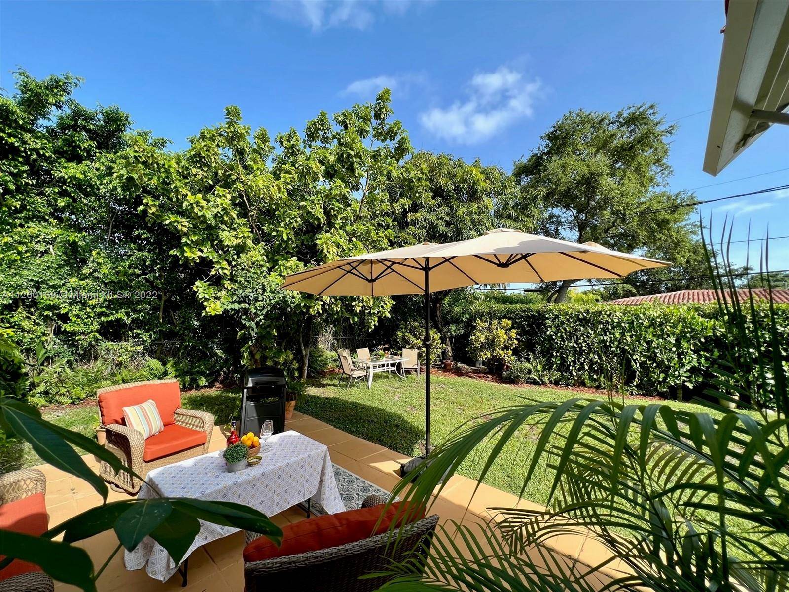 Beautiful single home 3 2 freshly painted located in the heart of Coral Gables few blocks away from shops, restaurants and galleries.