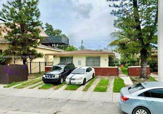 Great investment opportunity amp ; location.