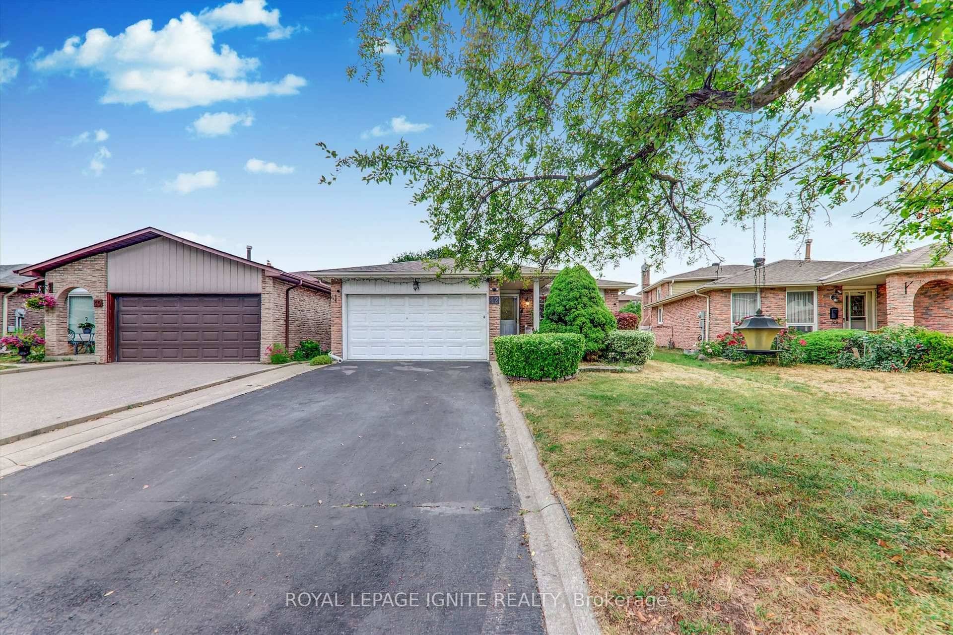 Beautiful Detached Home with No Sidewalk in a Prime Location !