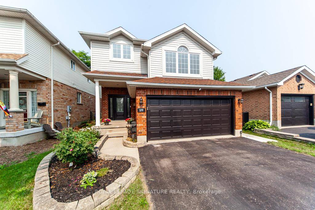 Nestled in one of Waterloos most beloved communities, this charming detached 2 storey home offers comfort, convenience, and plenty of space for the whole family.