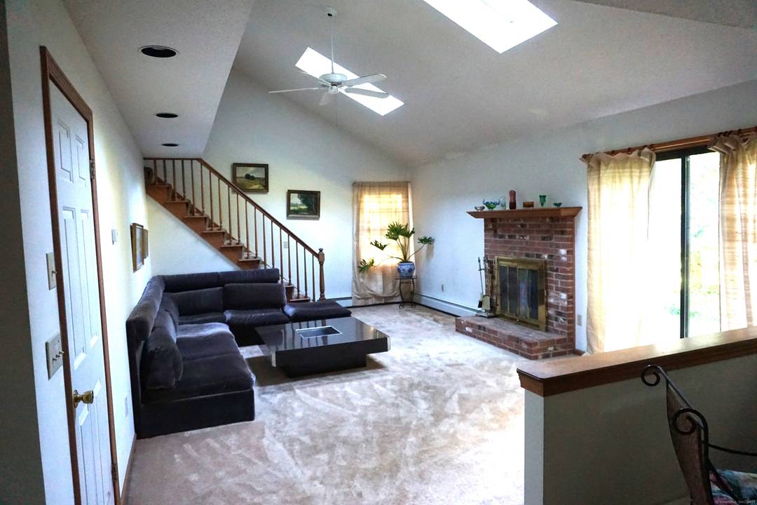 Bring your decorating ideas !