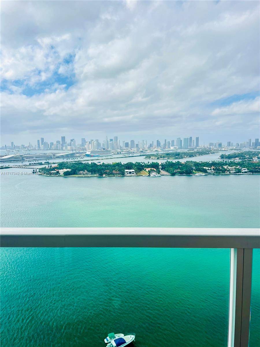 A Home in the sky, enjoy a luxurious living in a 3 bedroom, 2 bathroom condo on the 29th floor of Miami's most prestigious building.