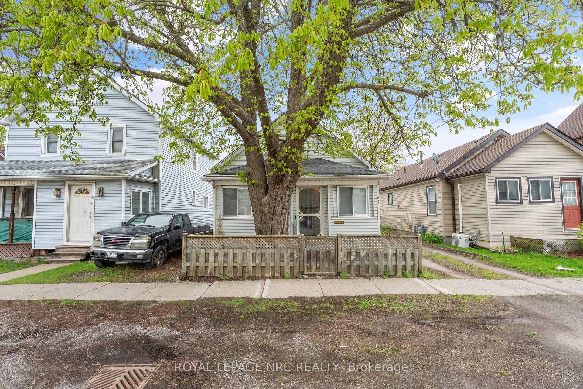 Welcome to this beautifully updated home in the heart of East Village, Port Colborne just steps from the Friendship Trail, the Welland Canal, downtown, and walking distance to Nickel Beach ...