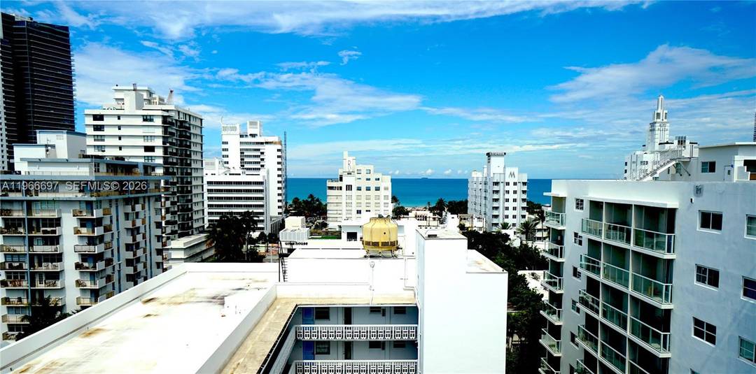 FULL RESERVES WITH NO SPECIAL ASSESSMENTS, WELL MANAGED BUILDING Modern Miami Beach living at Parc Plaza.