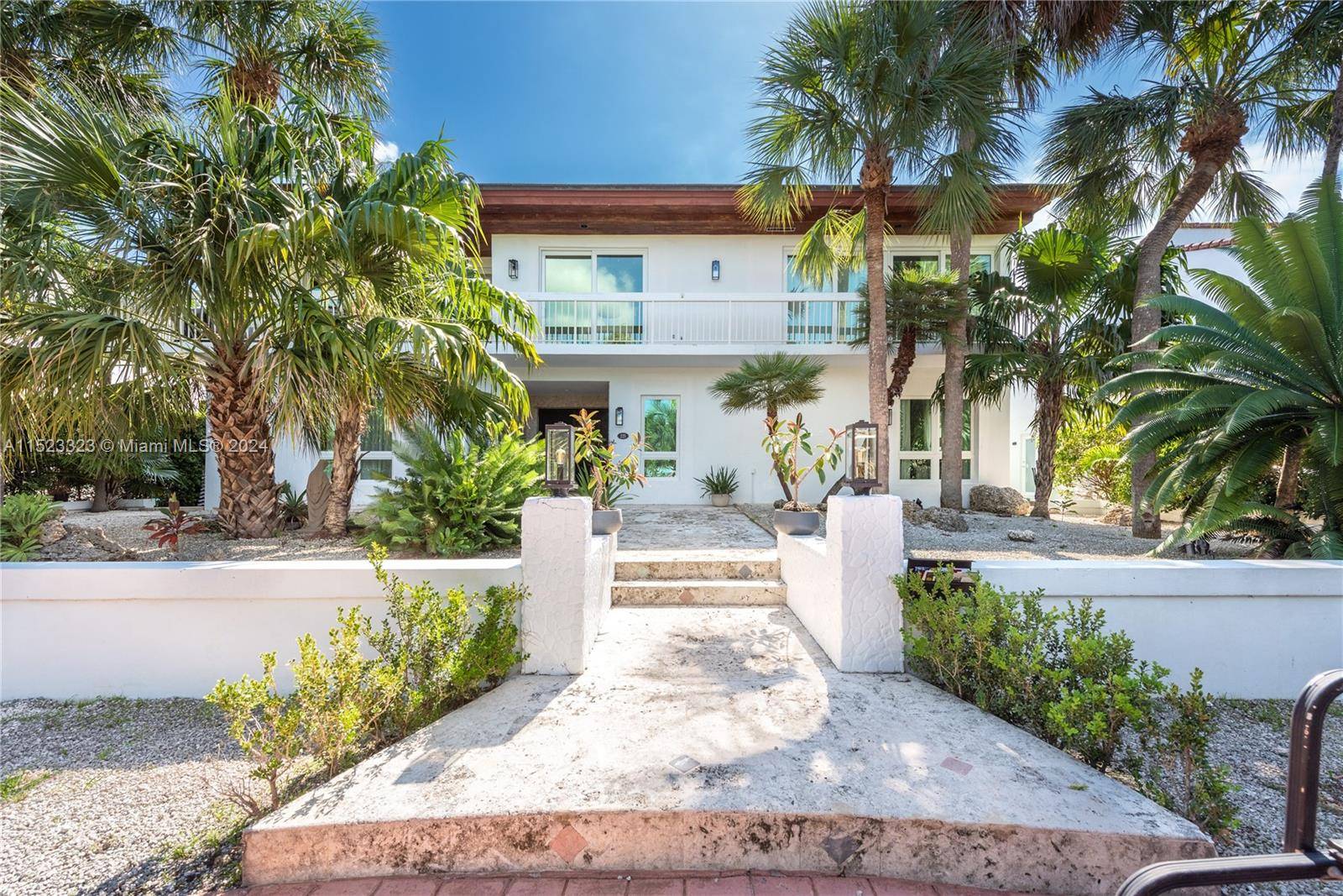 Located on exclusive prestigious Harbor Dr.
