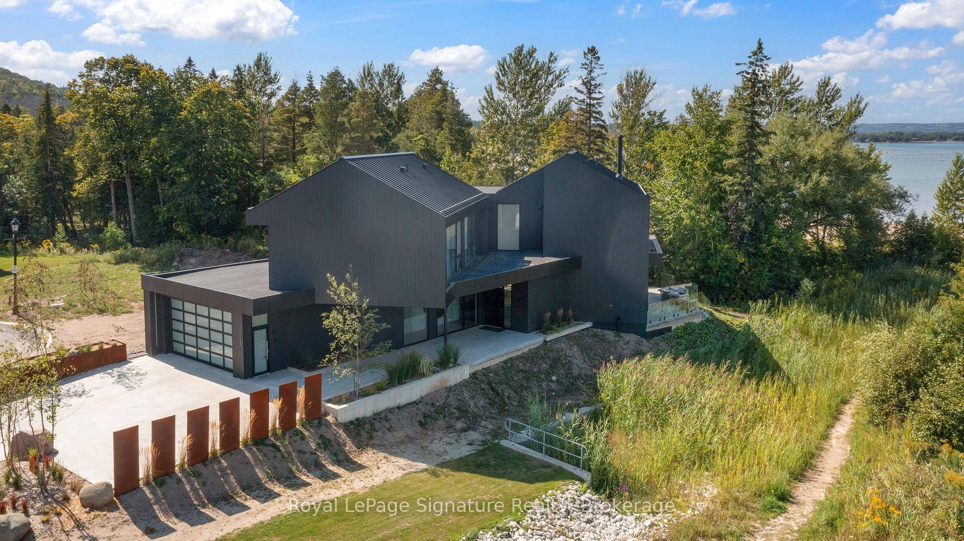 Spend your ski season in luxury at this exceptional, newly built home in the heart of The Blue Mountains located just steps from Georgian Peaks Ski Club.