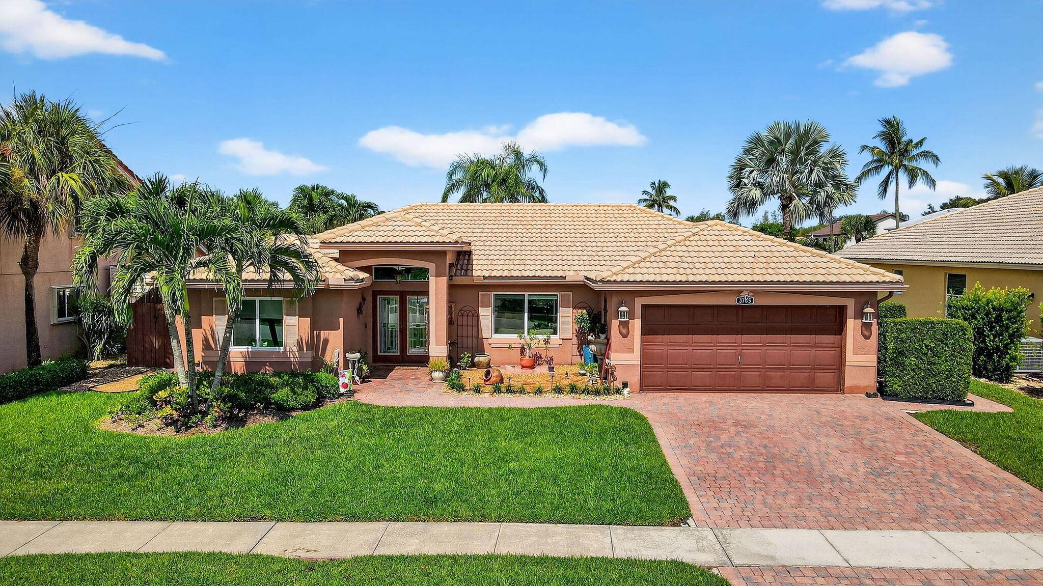 Welcome to this beautiful 3 bedroom, 2 bathroom pool home that combines luxury and comfort.