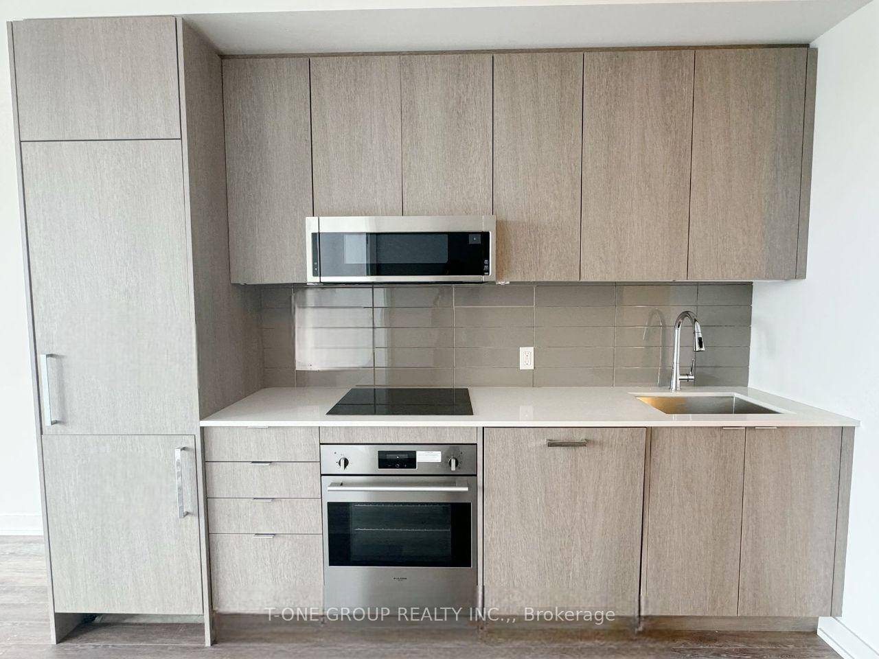 Welcome To This 2 Den, 2 Full Bath Suite In A Luxury Boutique Building At Lawrence Ave amp ; Avenue Rd, Nestled In The Prestigious Lawrence Park North Neighbourhood In ...