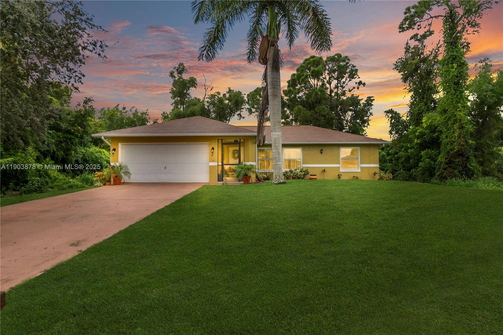 Welcome to 8434 Butternut Road in San Carlos Park.