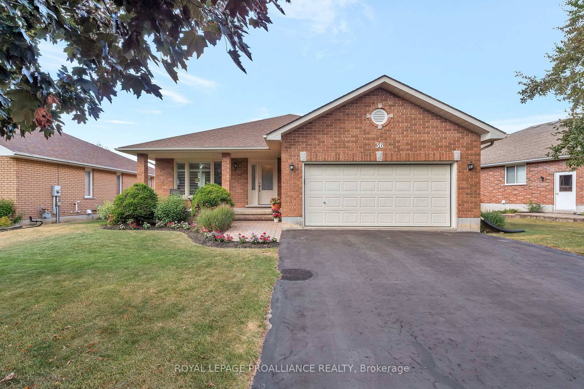 Have you been looking for a move in ready bungalow in a wonderful area ?