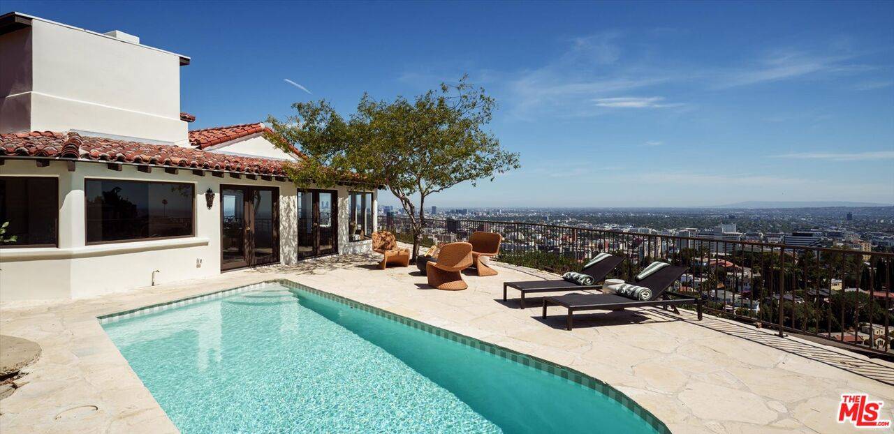 6911   Los Tilos Rd 4BR Hollywood Hills East La