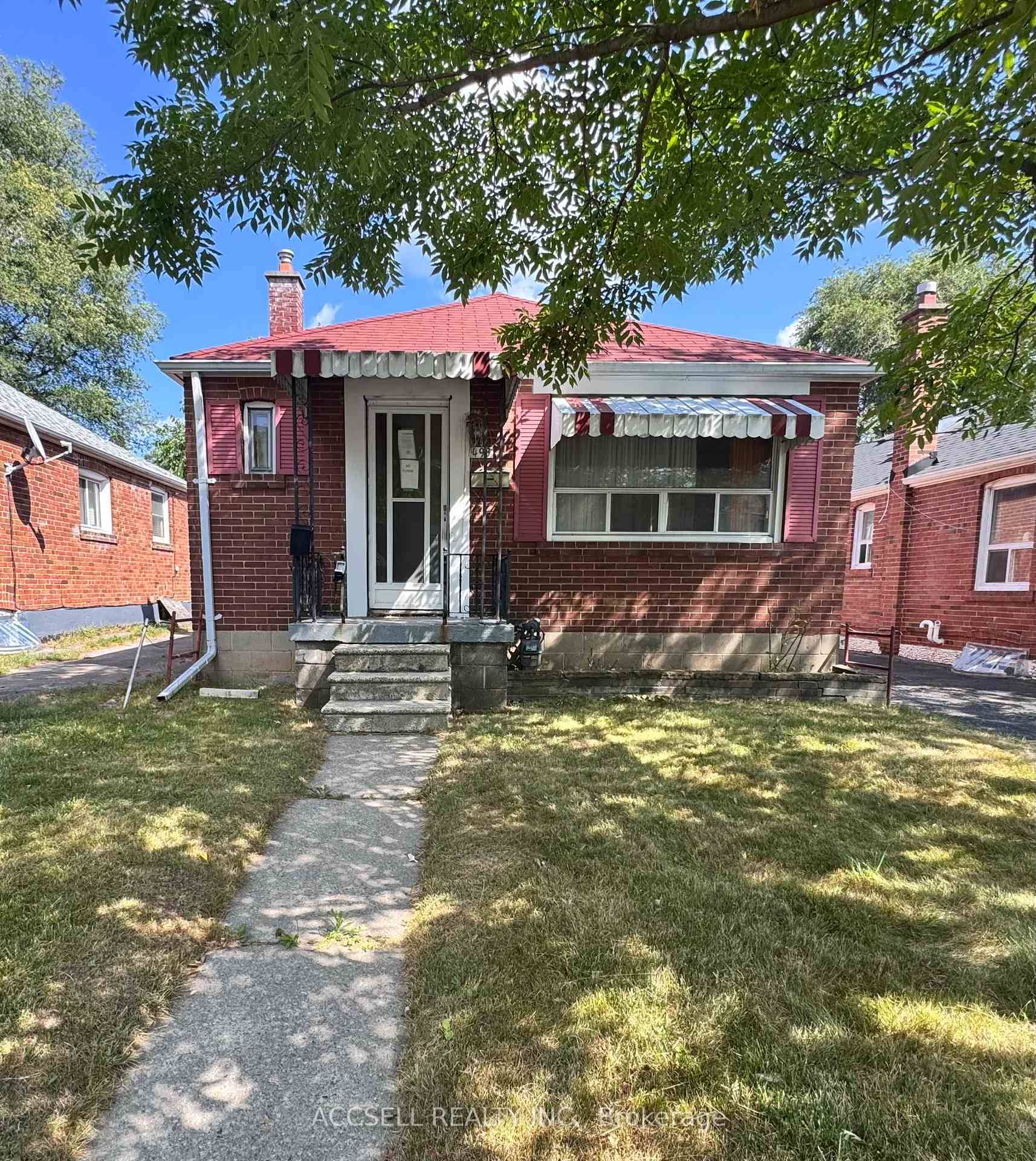Prime Opportunity In East York !