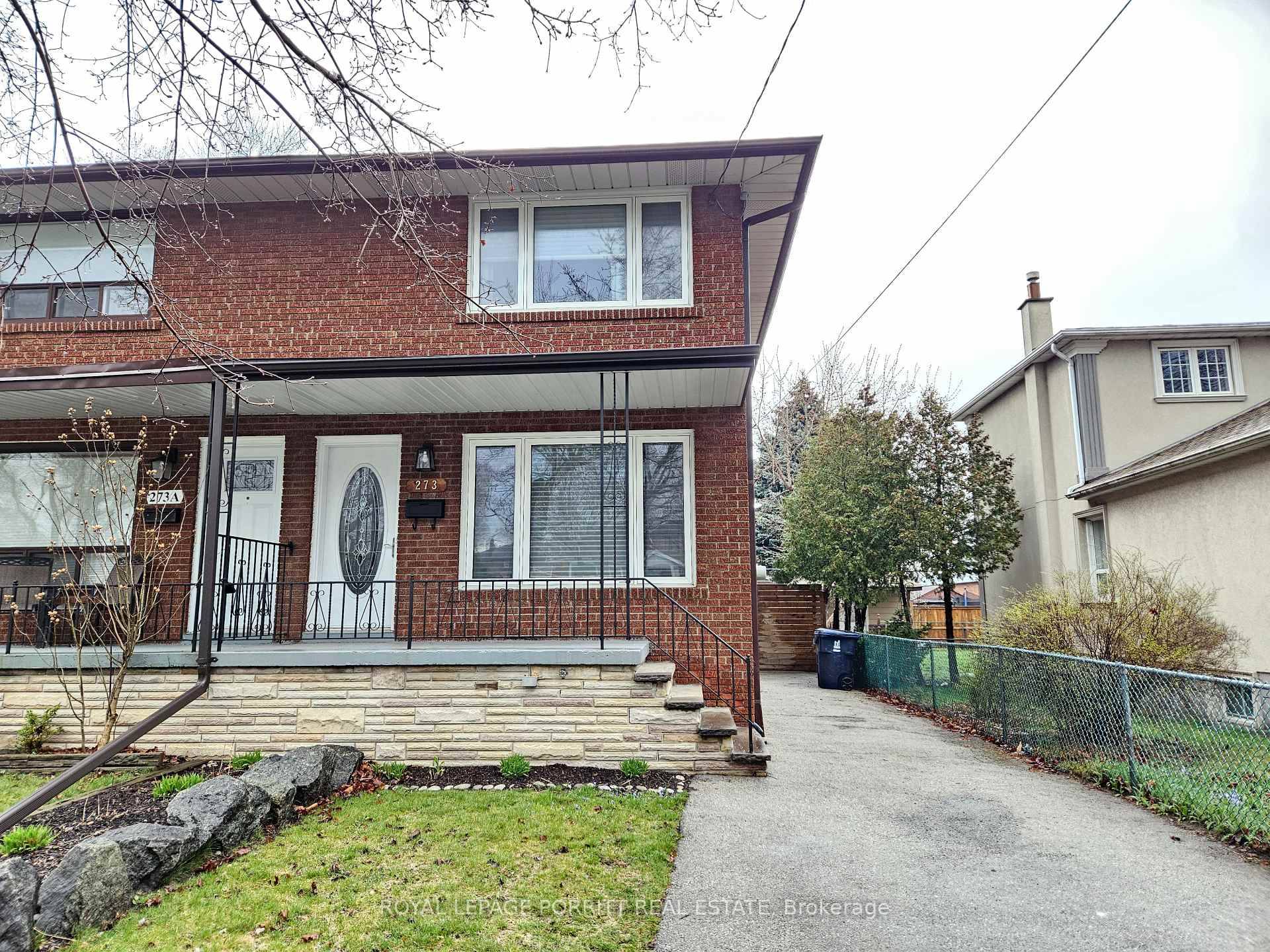 Welcome to this bright and beautifully maintained 3 bedroom home in the heart of Alderwood.