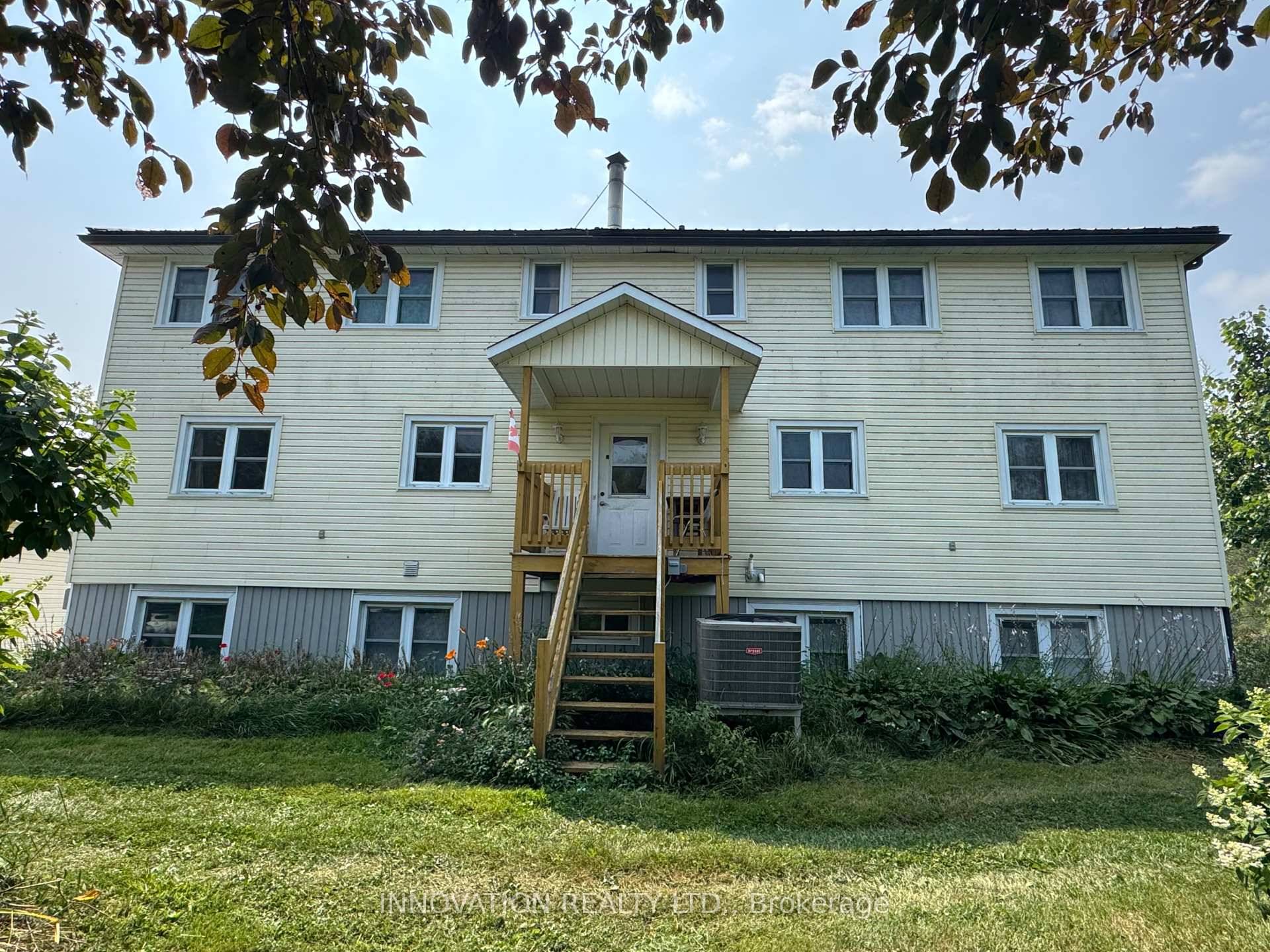 Spacious 4 bed, 4 bath family home on 5.