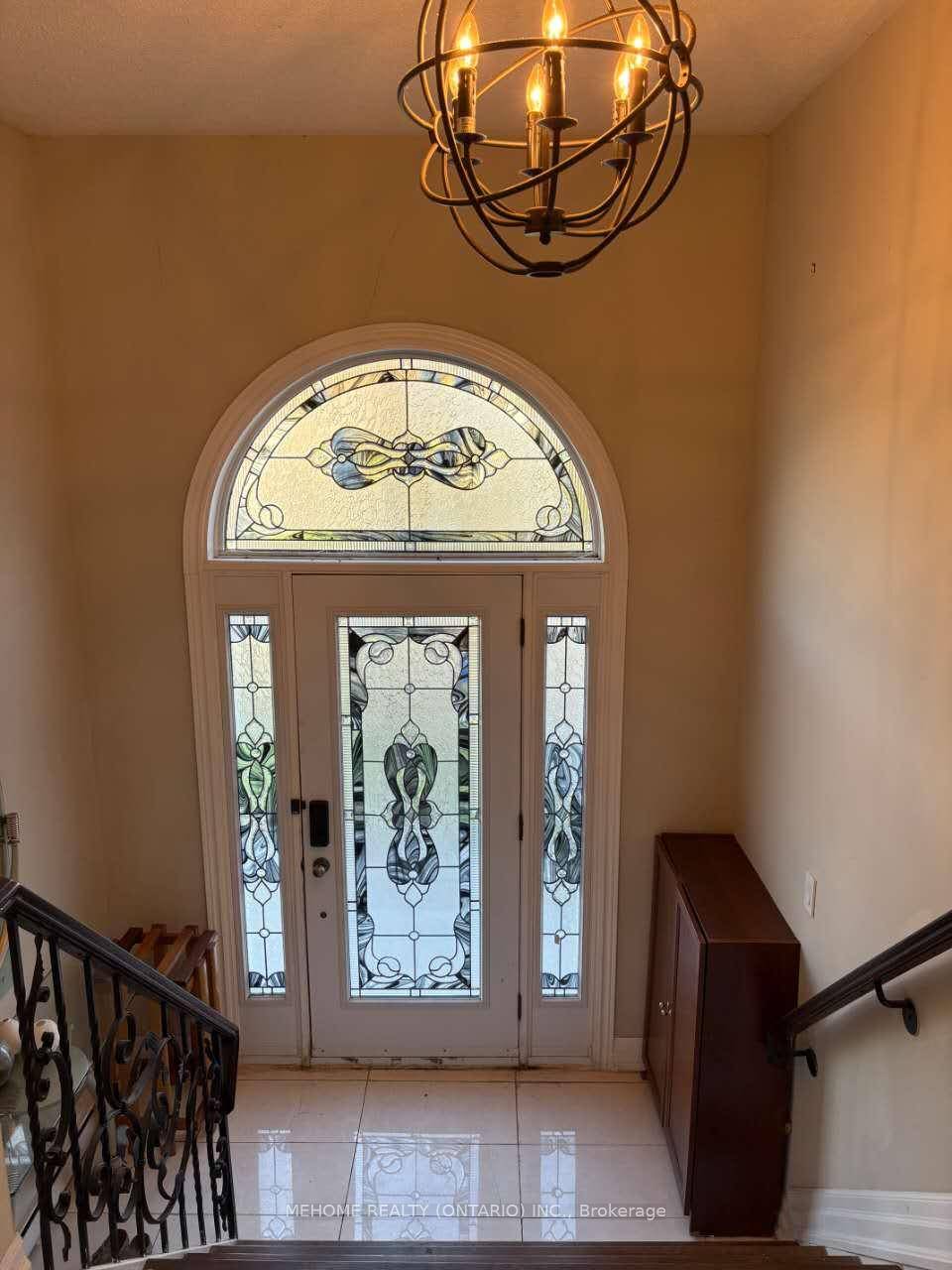 Spacious and bright main floor unit offering nearly 1, 200 sq.