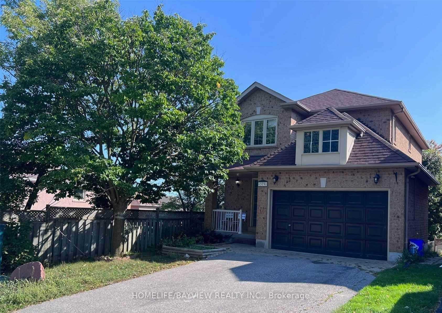 Welcome To This Bright Walkout One Bedroom Basement Located At Prime Location Area Of Summerhill.