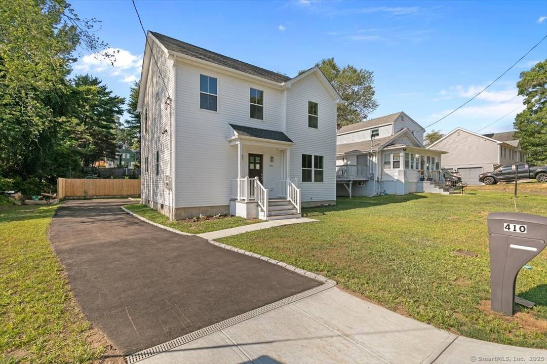 Welcome to 410 Alba where quality meets craftsmanship.