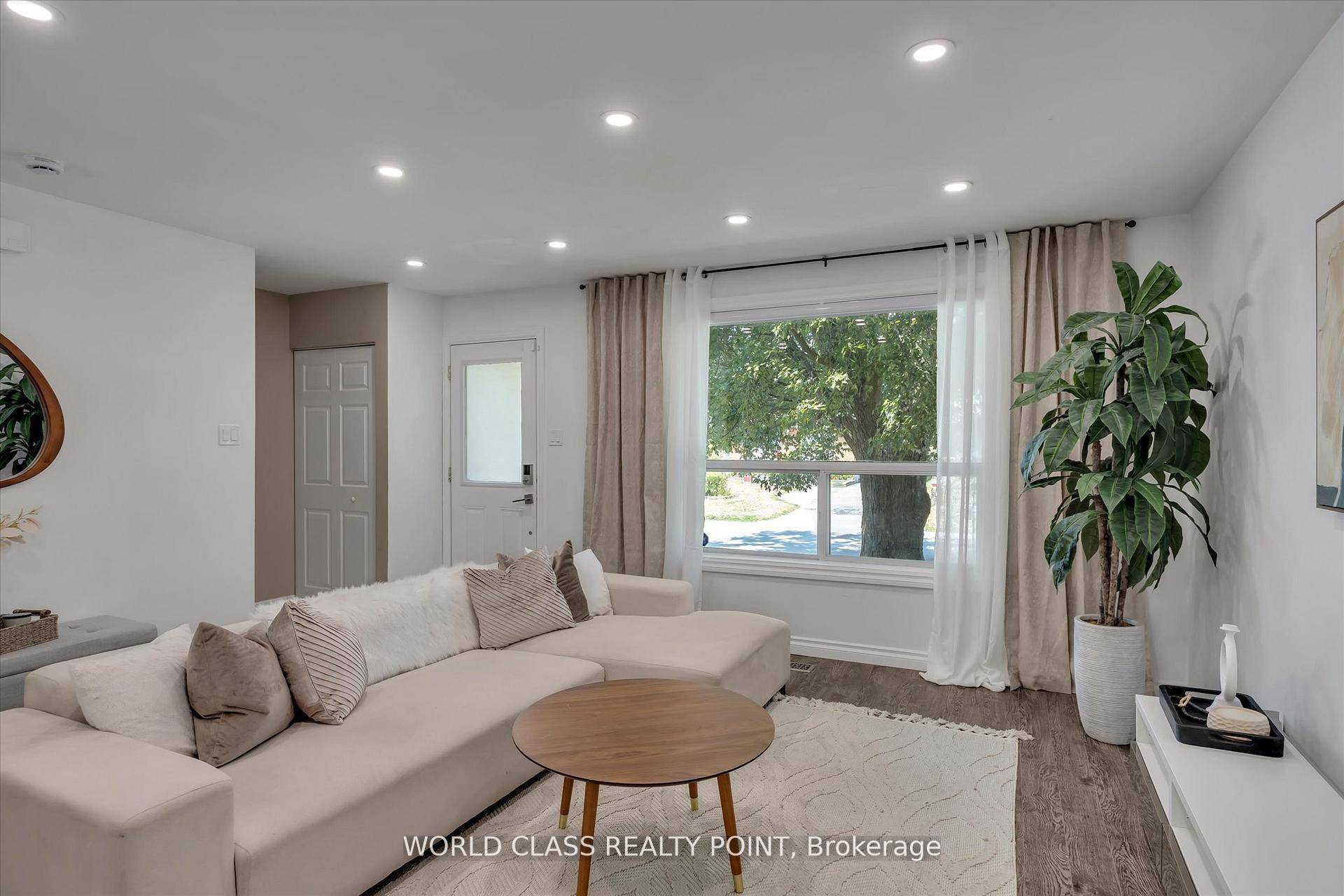 Welcome to 819 Cameron Street, a bright, inviting 3 bedroom home in one of Peterboroughs most sought after neighbourhoods.