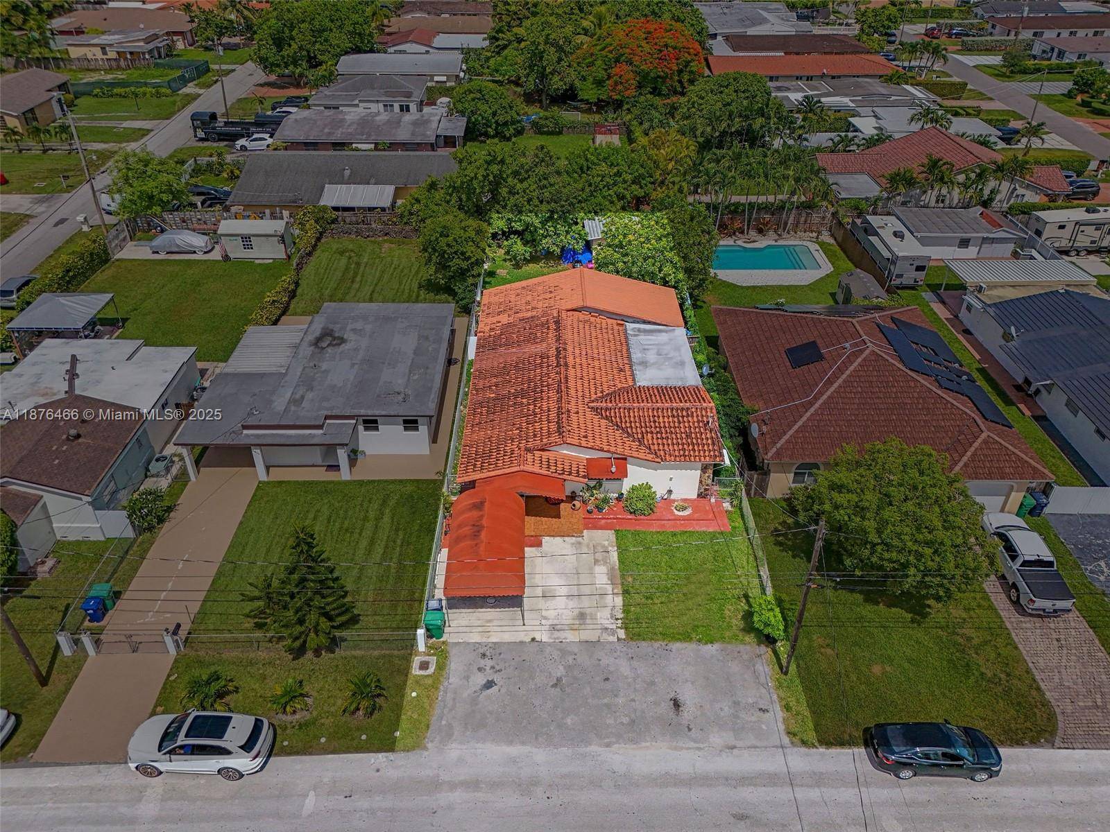 Great location in Coral Terrace !