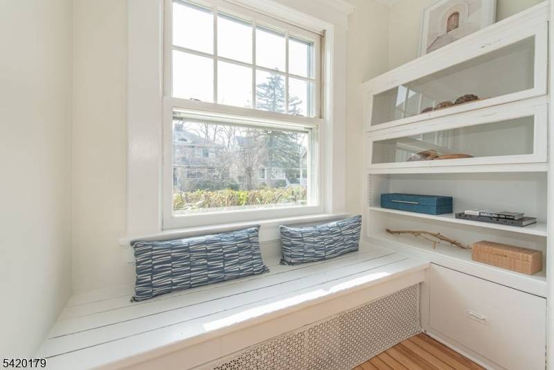 4 bedroom Colonial in a true walk to everything location.