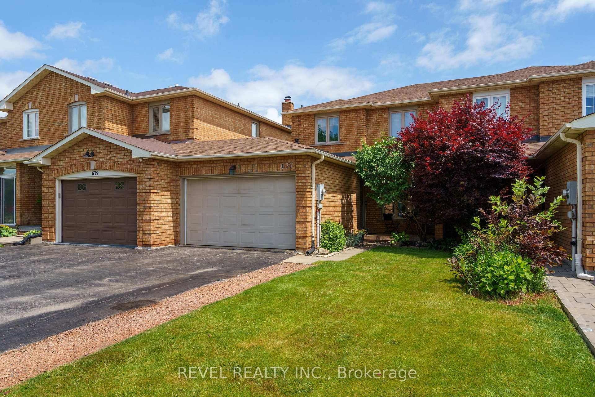 Welcome to 637 Amelia Cres, where style meets comfort in one of Burlington's most beloved neighbourhoods !