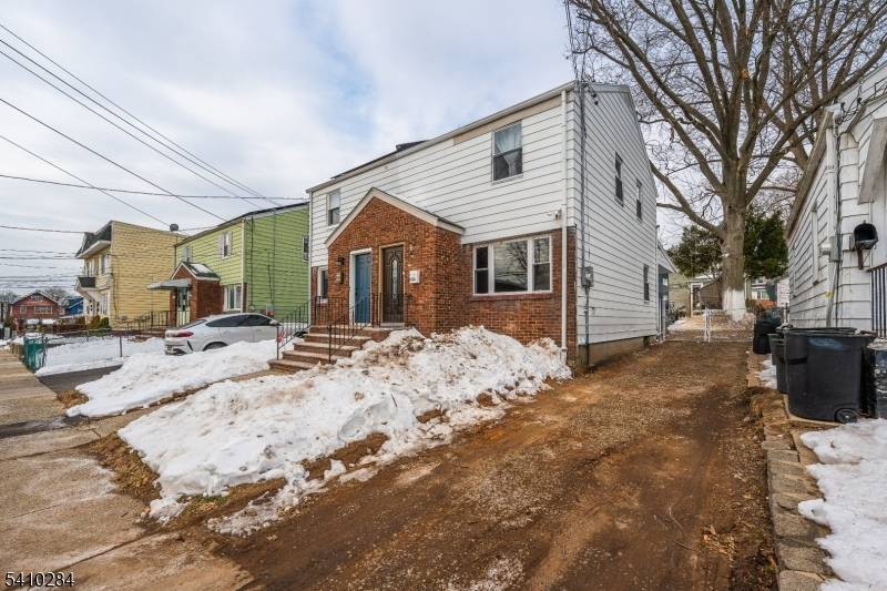 Welcome to this fully renovated 1 2 duplex.