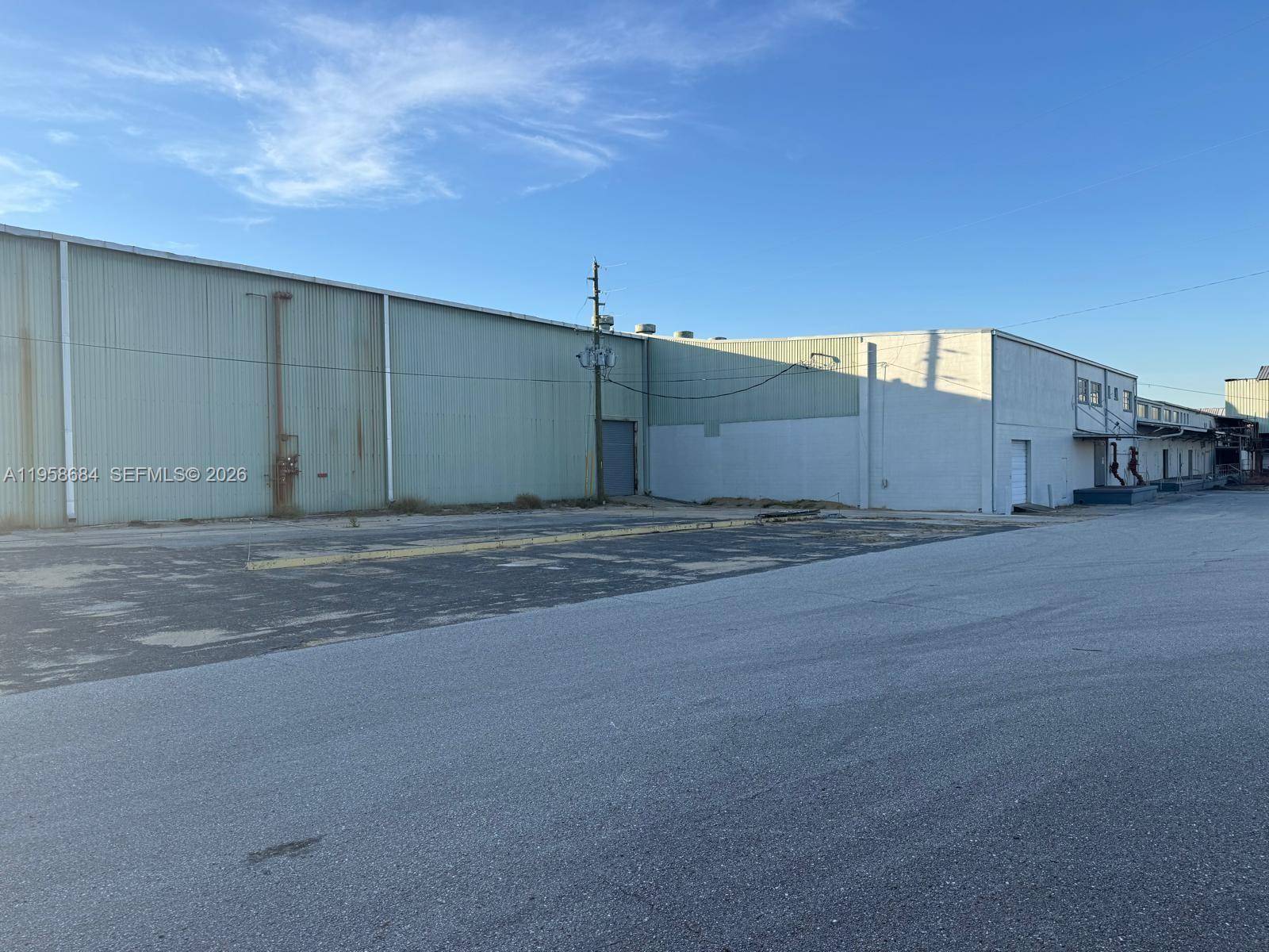 Massive warehouse opportunity in the heart of Polk County.