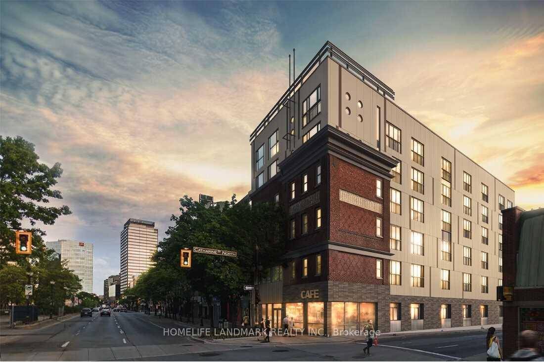 Great Price ! Welcome To Gore Park The Loft Condo Locates At The Heart Of Downtown Hamilton !