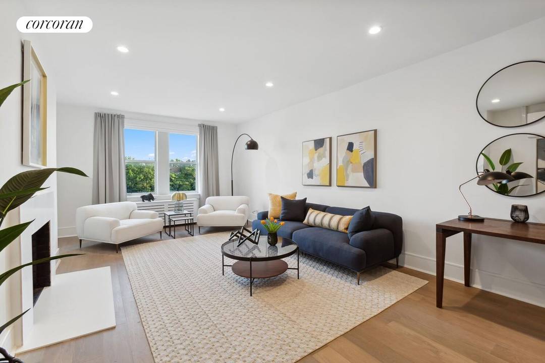 Welcome to Northern Lights A collection of newly released, brand new, renovated apartments in a re imagined pre war, converted condominium building located moments away from the heart of Downtown ...