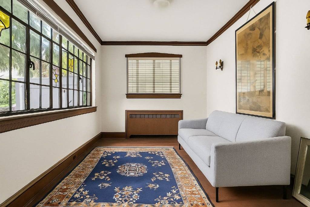 Welcome to 176 15 Croydon Road, A Rare Tudor Masterpiece in the Heart of Jamaica EstatesNestled on a picturesque, tree lined street in prestigious Jamaica Estates, this original Tudor style ...