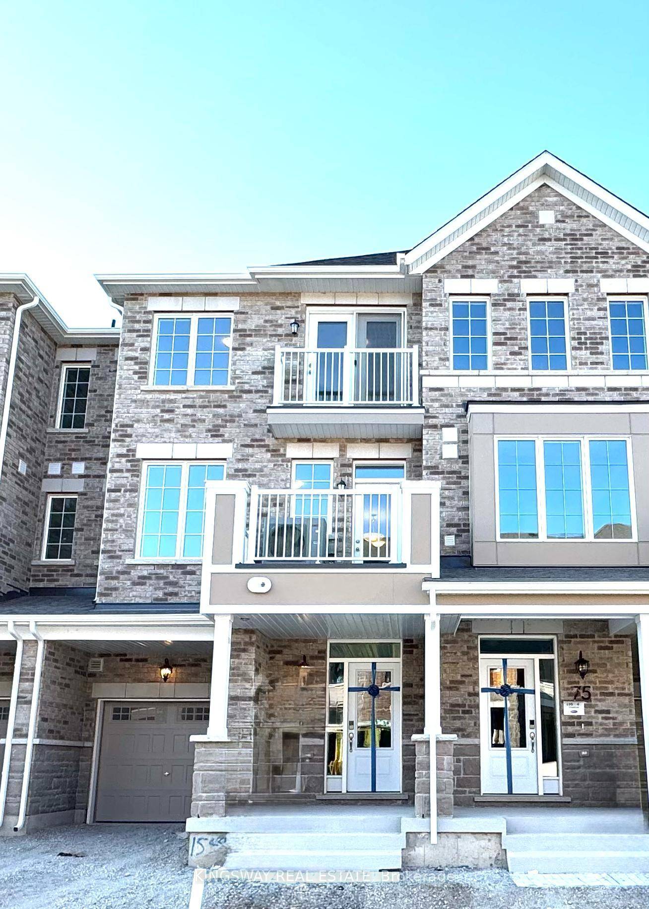 Brand new, modern Concept, three story modern townhome living in Barrie south, with easy access to Highway 400.
