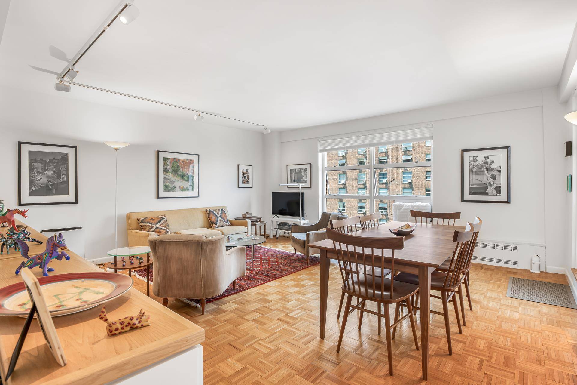 Run, Run, Run to This Great Apt with Open Terrace amp ; Wonderful Garden amp ; Partial River Views !