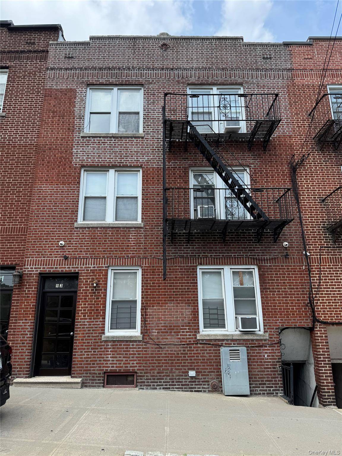 Positioned in the vibrant and commuter friendly Woodlawn section of the Bronx, 93 E 233rd Street is a rare value add opportunity with classic charm and strategic potential.