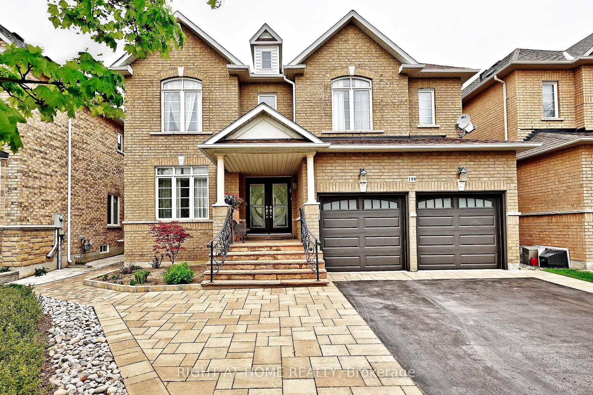Welcome to this sun filled, beautifully maintained home in the heart of Thornhill Woods.