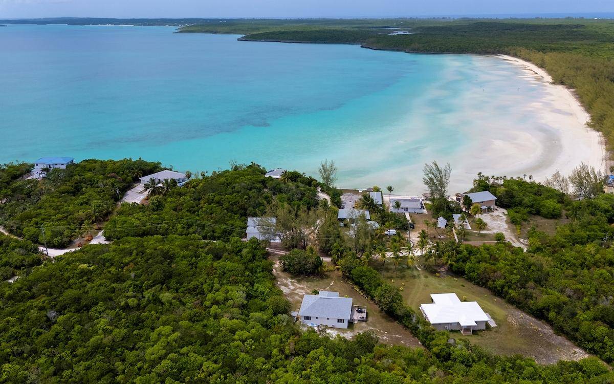 TIPSY PALM VILLA, TEN BAY Single Family Home Eleuthera