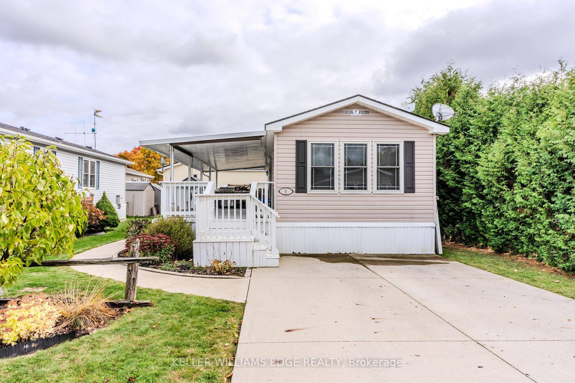 Sharp home, move in condition, in Burlington's highly desired Lost Forest Park with secure gated entry.