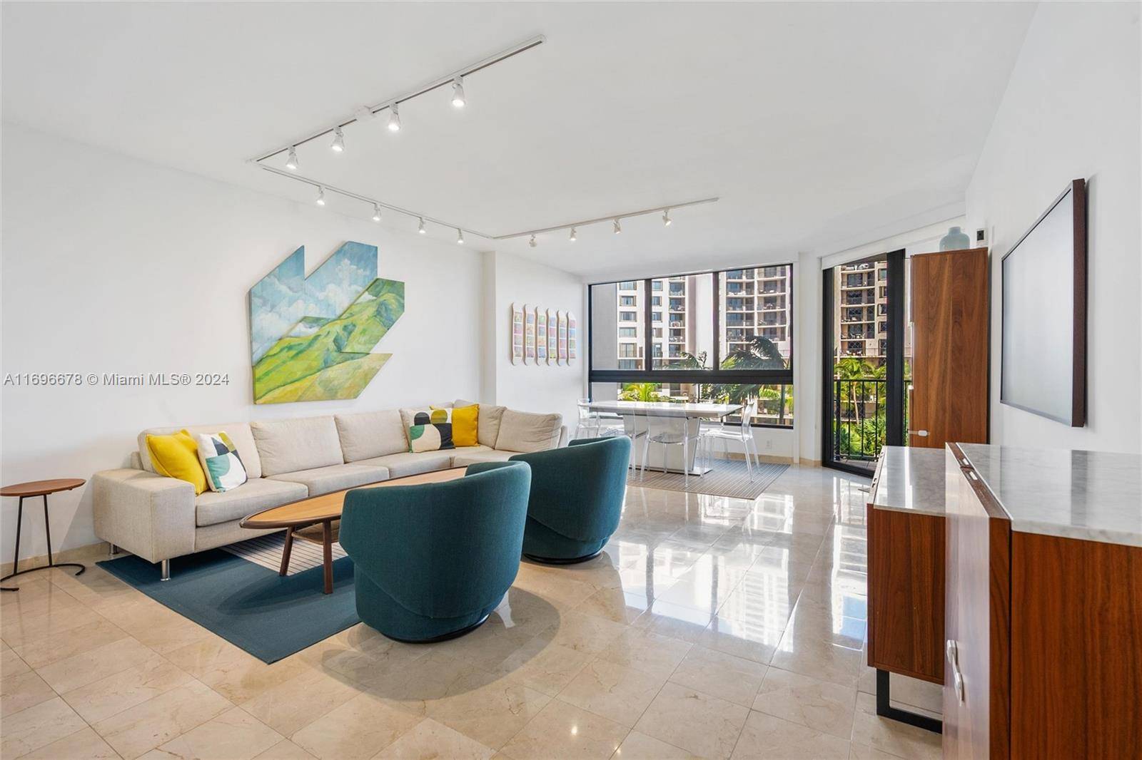 UNIQUE opportunity to own a fully upgraded, spacious, move in ready 3 bed 3 bath Apt.