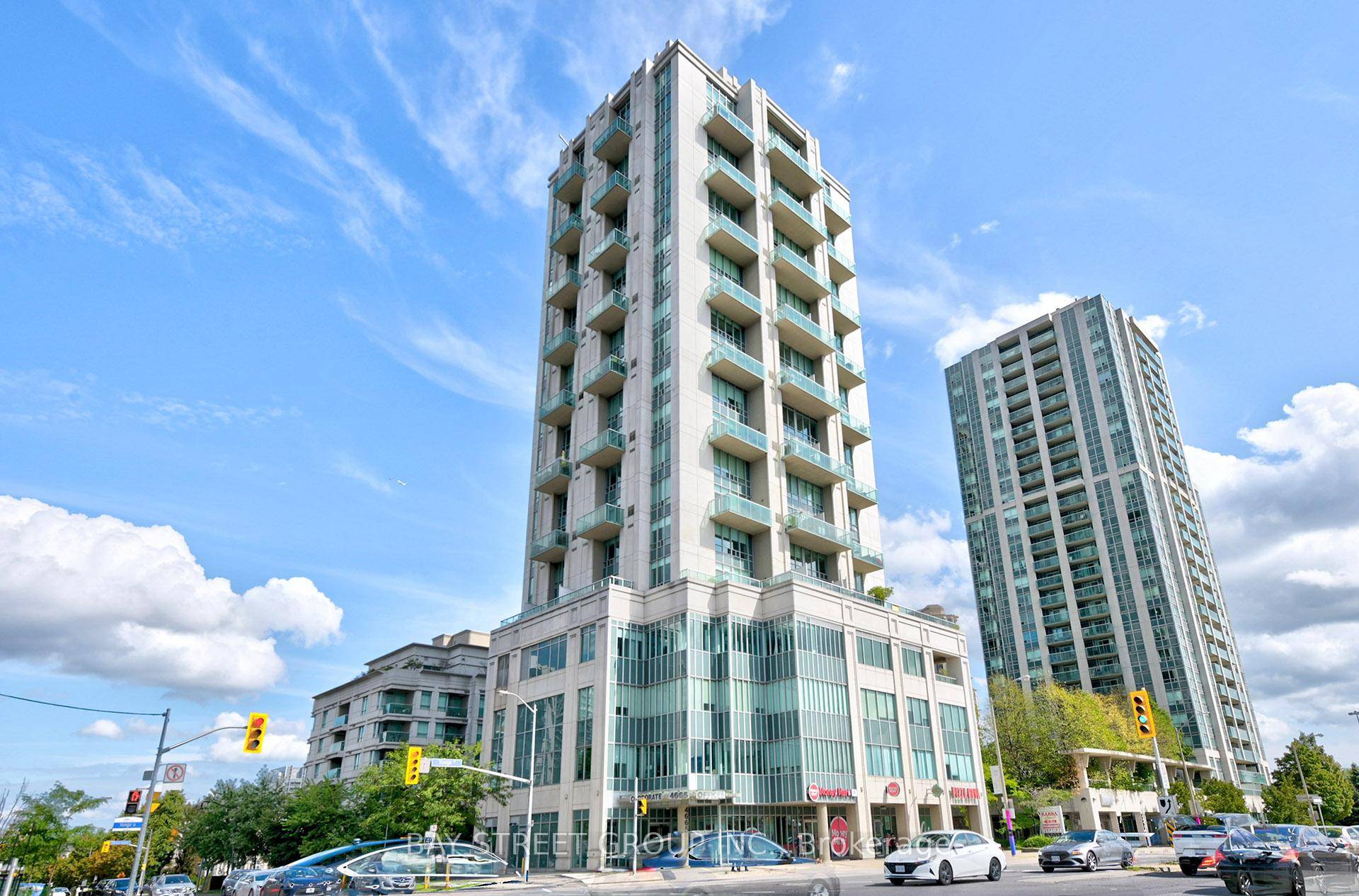 Luxurious Upgraded Just Like 2 Bedrooms 2 Storey Upper Penthouse Loft At Yonge amp ; Sheppard.