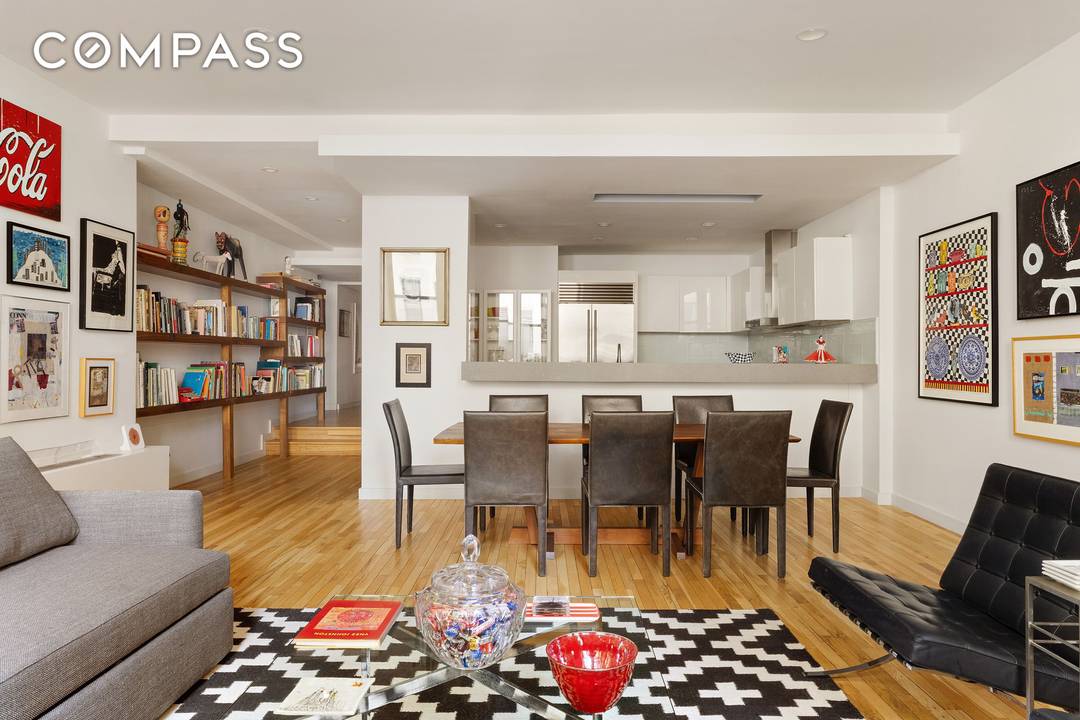 Residence 3C is a spacious 2 bedroom, 2 bathroom loft spanning approximately 1, 610 square feet in the heart of the Financial District.