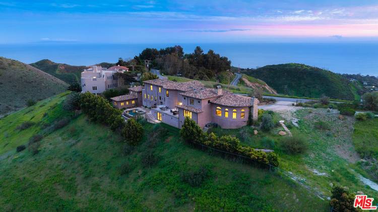 4800   Latigo Canyon Rd 7BR Malibu La