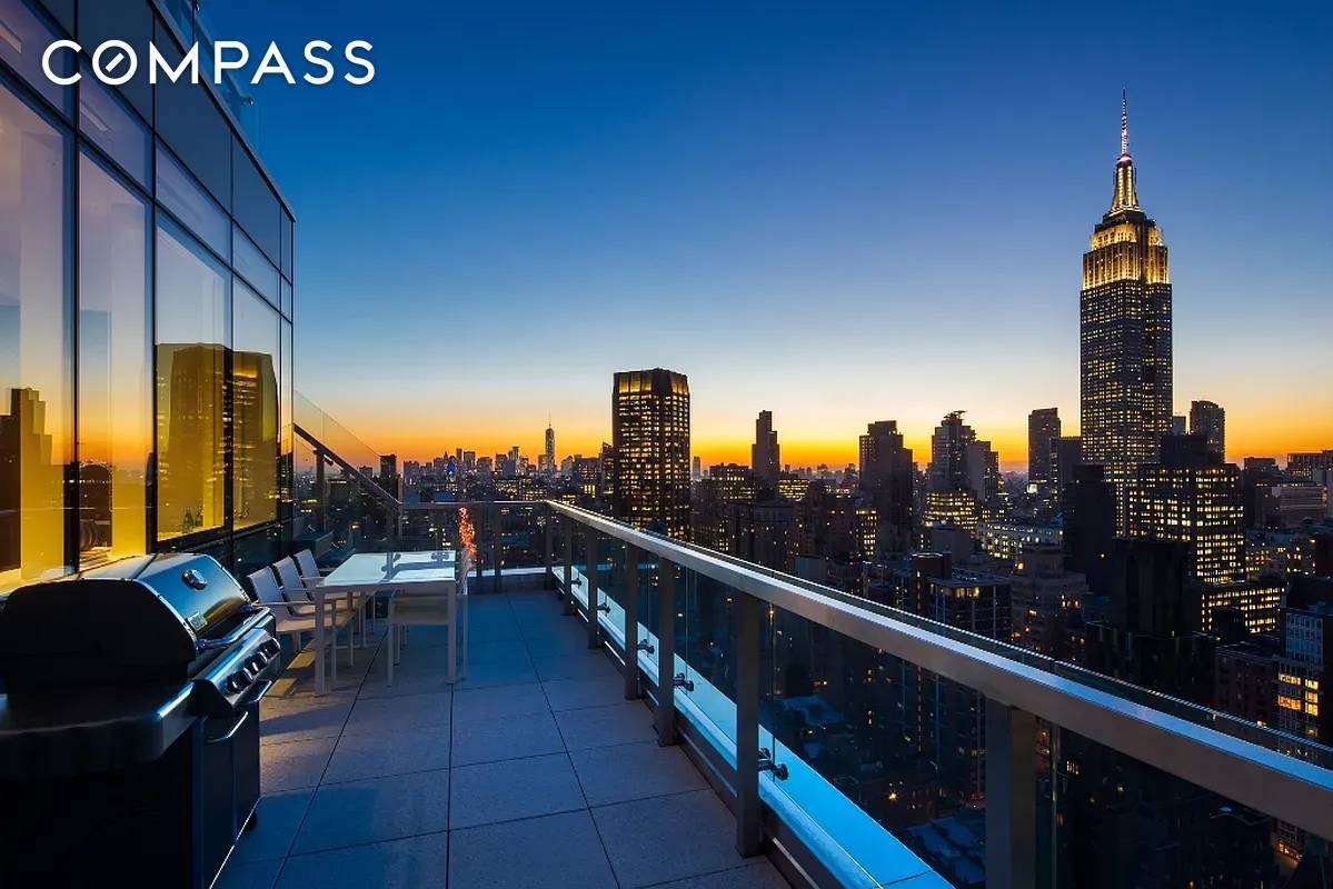 Welcome to 325 Lexington Avenue, Penthouse B, an unparalleled three bedroom, three and a half bathroom residence with two spacious levels of sensational private outdoor space.