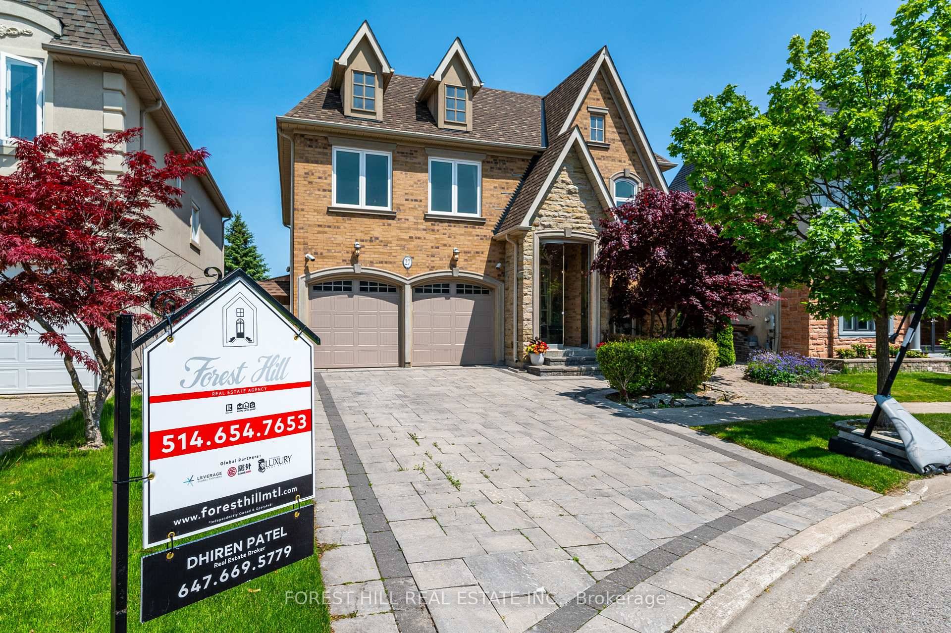 Stunning Custom Built Cachet Home Located On One Of The Most Desired Cul De Sac In Prestigious Bayview Hill, Cachet On The Park.