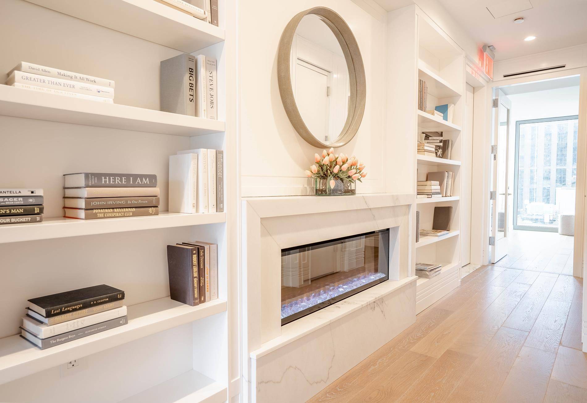NOW OFFERING 2 YEARS FREE OF COMMON CHARGES Welcome to the Neo Gothic splendor that is 30 East 31 in the historic and trendy NoMad North of Madison Square Park, ...